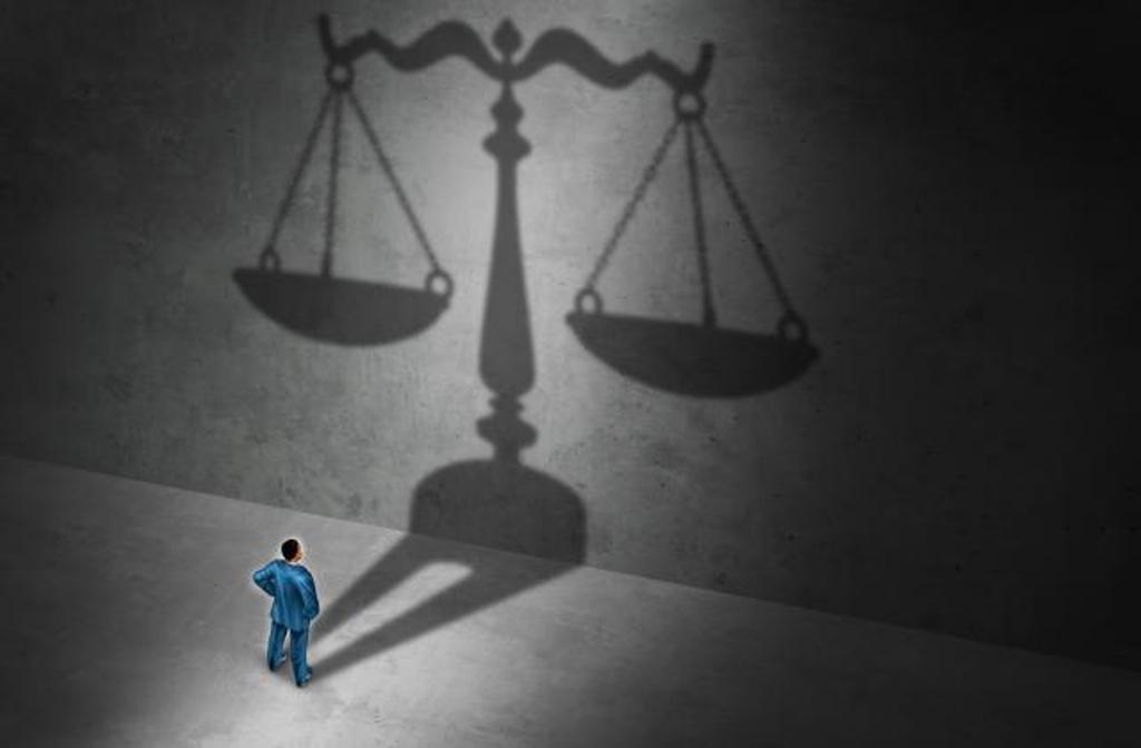 Judecata este dependența